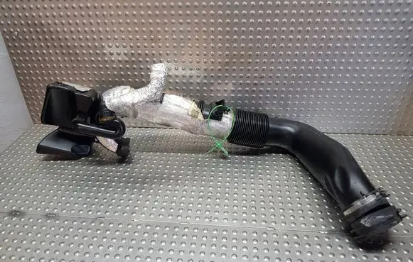 Ford C-MAX I Turbo air intake inlet pipe/hose S26370549 3M519A673HG