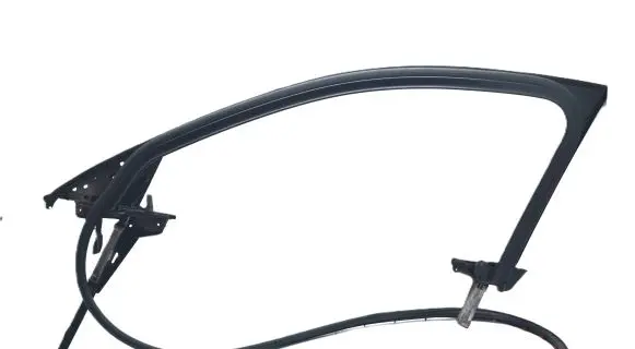 Audi A8 S8 D3 4E Front door window/glass frame 4E0837608F