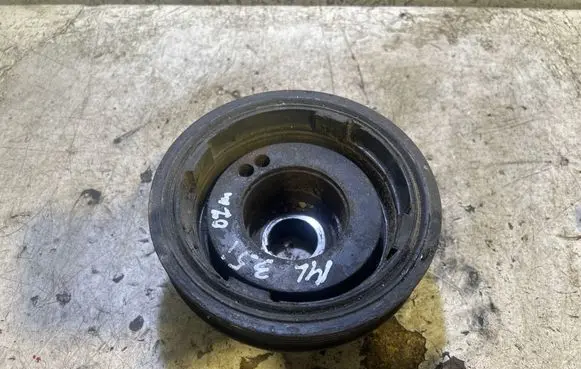 Mercedes-Benz ML W164 Crankshaft pulley A2730300303