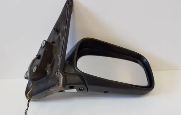 Nissan Almera Front door electric wing mirror 8248