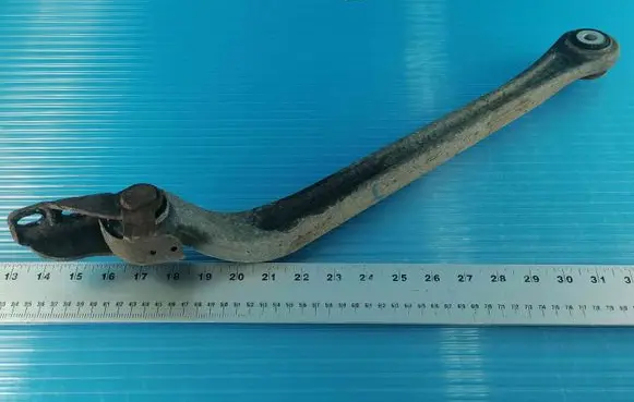 Mercedes-Benz E W211 Rear control arm A2303500329