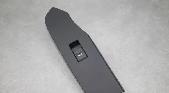 Toyota Auris E180 Electric window control switch 7423202E00