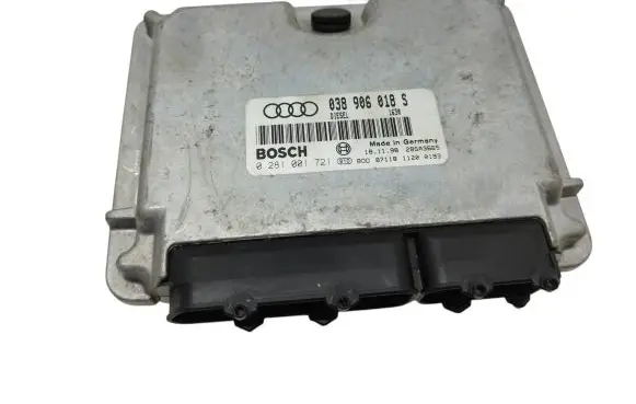 Audi A4 S4 B5 8D Engine control unit/module 038906018S 0281001721 28SA3665