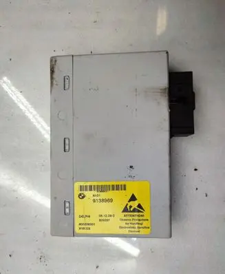 BMW 5 E60 E61 Central console control unit 9138969