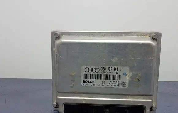 Volkswagen PASSAT B5 Engine control unit/module ECU 3B0907401J