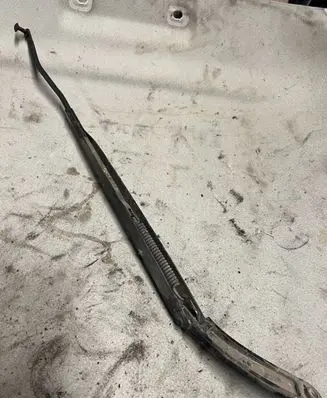 Renault Scenic II - Grand scenic II Front wiper blade arm