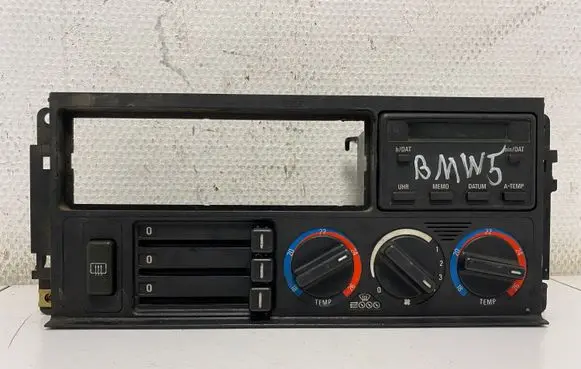 BMW 5 E34 Climate control unit 8351653 13842959