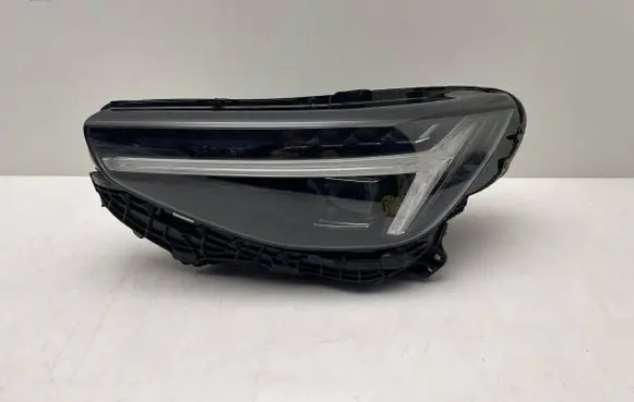 Volvo XC40 Headlight/headlamp 32140402