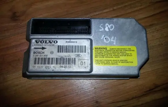Volvo S80 Airbag control unit/module 0285001456 p30658912
