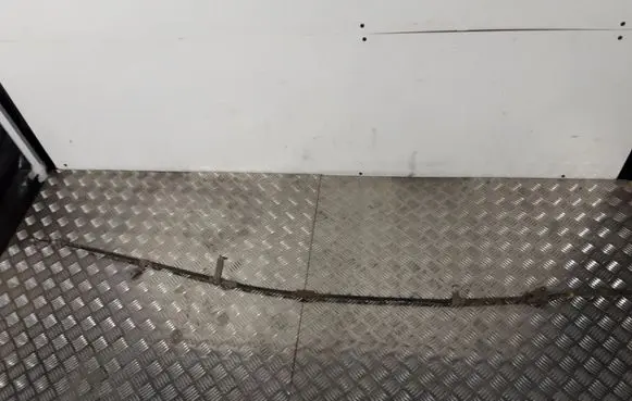 Handbrake/parking brake wiring cable