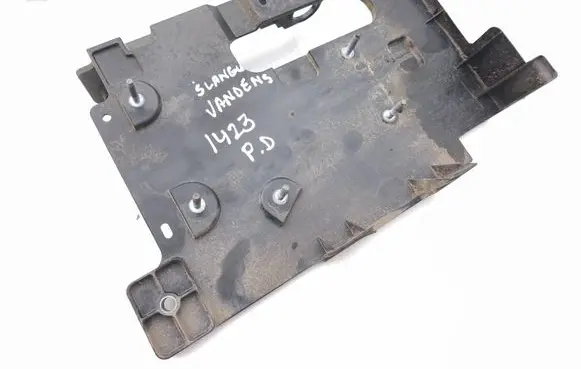 Peugeot 3008 III Battery tray 9845354280