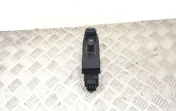 Volvo V70 Electric window control switch 30737519 03456920