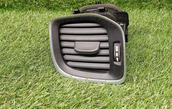 Volvo S60 Dashboard side air vent grill/cover trim 30791697