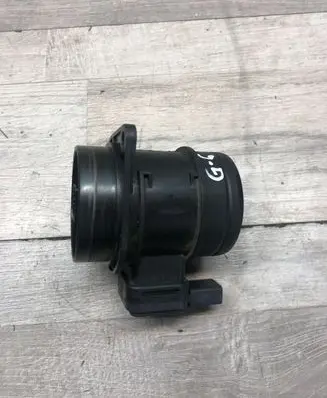 Volkswagen Golf VI Mass air flow meter 03L906461 024011383 5WK97023