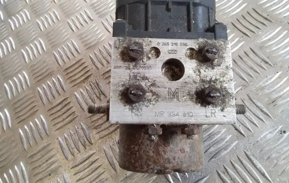 Mitsubishi Space Star ABS Pump 0265216596 MR334810 0273004322