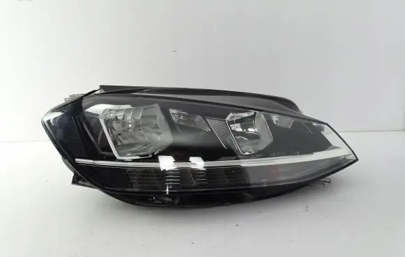 Volkswagen Golf VII Headlight/headlamp
