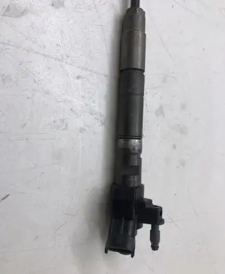 Volvo S80 Fuel injector 31272690 09030603344 B44514091000