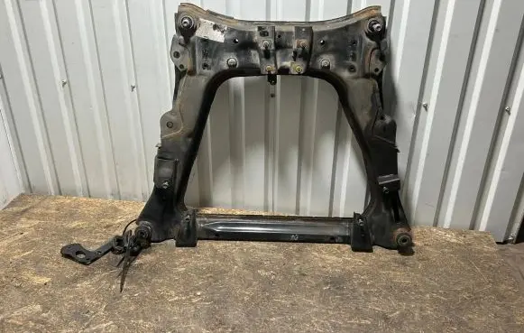 Nissan Leaf II (ZE1) Front subframe 544003NM0A 25582
