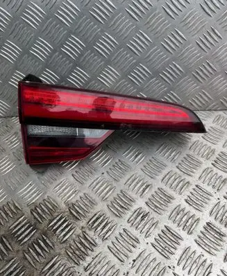Audi A4 S4 B9 Tailgate rear/tail lights 8W9945093B