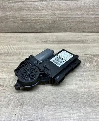 Audi A4 S4 B7 8E 8H Front door window regulator motor 8E1959802B 5WK47006CBF 105841105