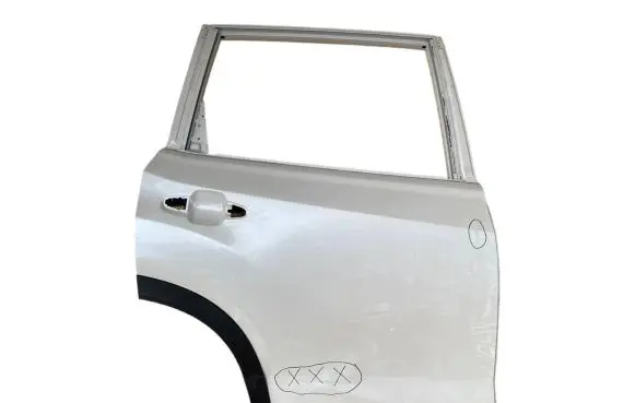 Subaru Forester SK Rear door