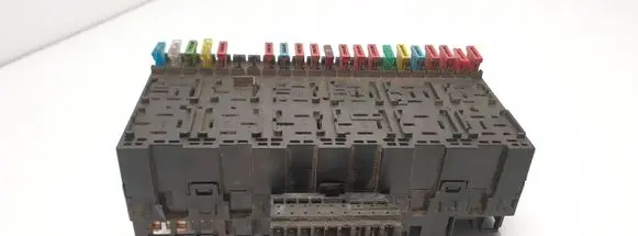 Volkswagen Transporter - Caravelle T4 Fuse box set 357937039