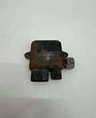 Tesla Model S Coolant fan relay 1G04119700
