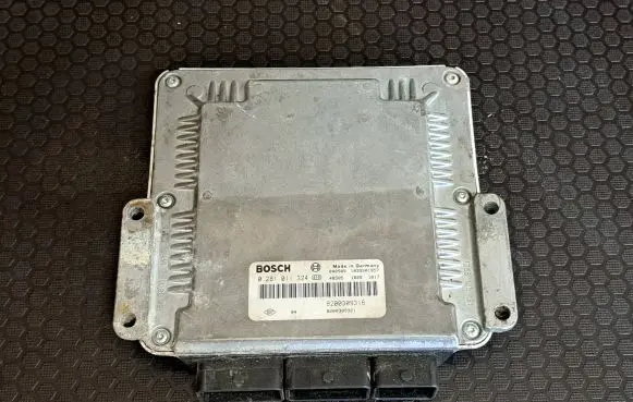 Renault Espace IV Engine control unit/module 8200309321 8200309316 0281011324