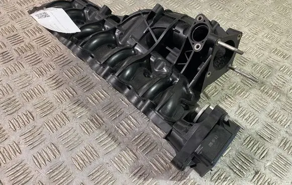 Hyundai Santa Fe Intake manifold 283812F600