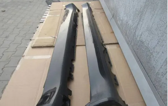 BMW X5 E70 Sill 8038289 10503410