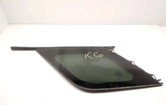 Land Rover Discovery Sport Rear side window