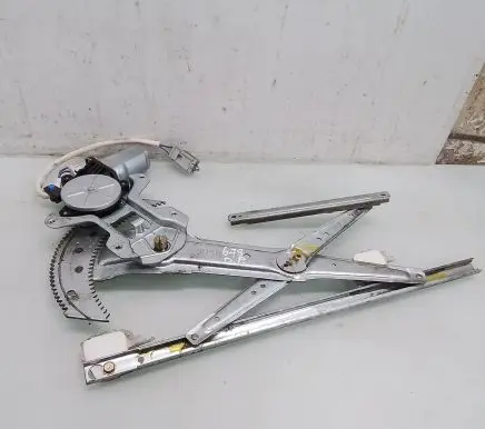 Honda HR-V Front door window regulator with motor