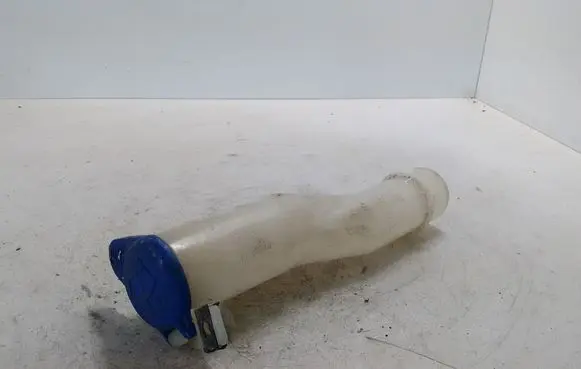 Volvo S80 Window washer liquid tank fill tube 9484573