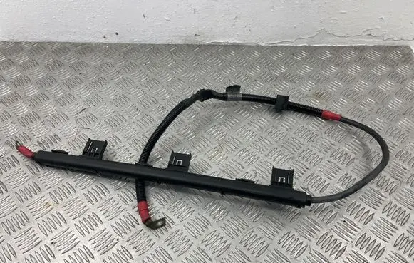 BMW 3 E90 E91 Positive cable (battery) 7560377