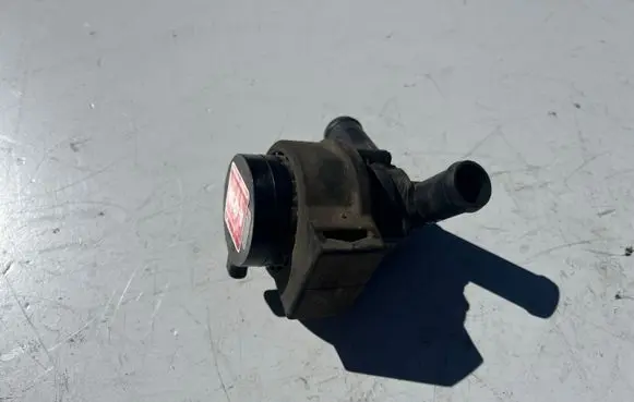 Volkswagen PASSAT B8 Electric auxiliary coolant/water pump 9023901A