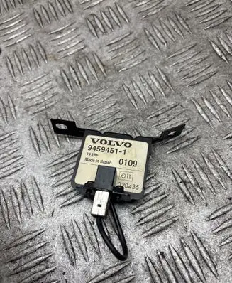 Volvo V70 Aerial GPS antenna 94594511 0109 14996