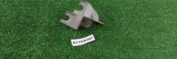 Opel Antara Gear shift cable bracket 22757780