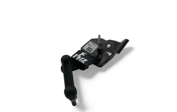 Volvo XC90 Rear air suspension level height sensor 31406563