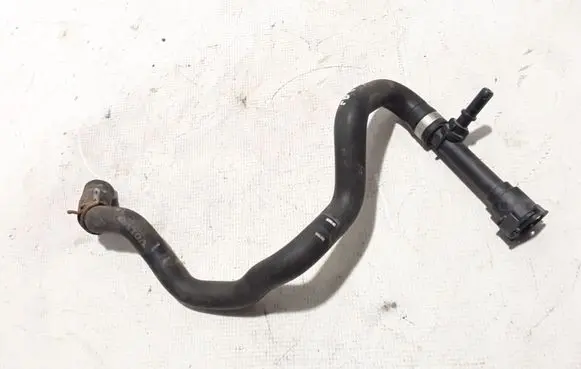 Volvo XC90 Engine coolant pipe/hose 31338298