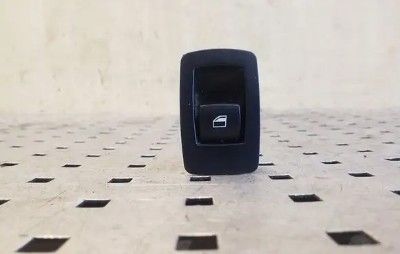 BMW X5 E70 Electric window control switch 15939900 6945874