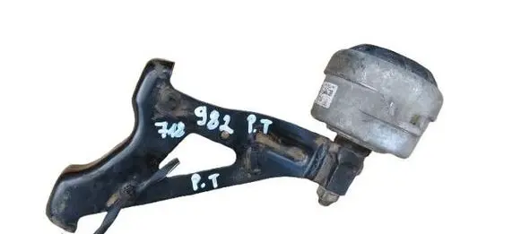 Porsche 718 Cayman 982 982c Engine mount bracket 982399201A