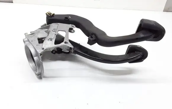 BMW 3 E90 E91 Pedal assembly 42322503