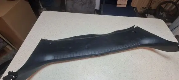 Peugeot 308 Trunk/boot sill cover protection 9681642777