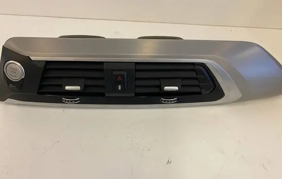 BMW X3 G01 Dashboard air vent grill cover trim M1503338 9363444