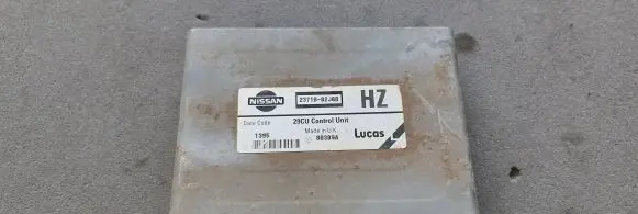 Nissan Primera Engine control unit/module 2371082J60 80389A 1395