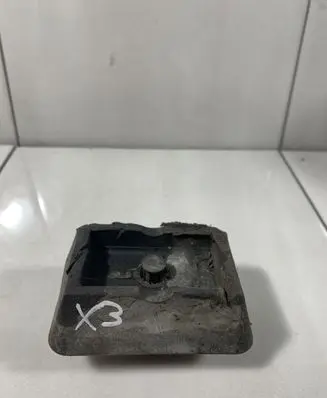 BMW X3 E83 Jacking socket point 8268885L