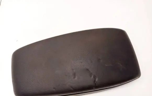 Ford Mondeo Mk III Armrest 1S7XF060A76ABW