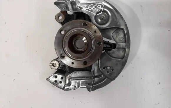 Opel Astra L Front wheel hub spindle knuckle P64