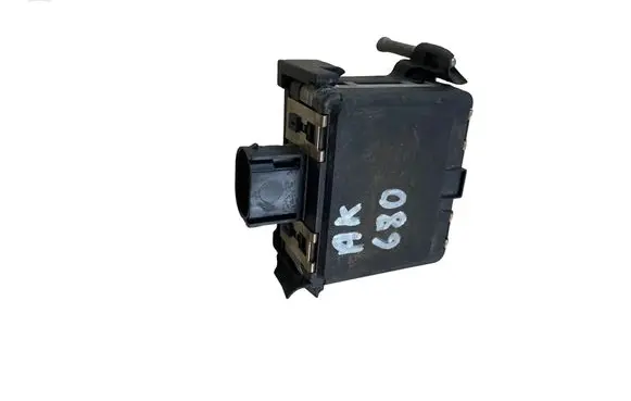 Volkswagen Golf VII Distronic sensor radar 5Q0907561G