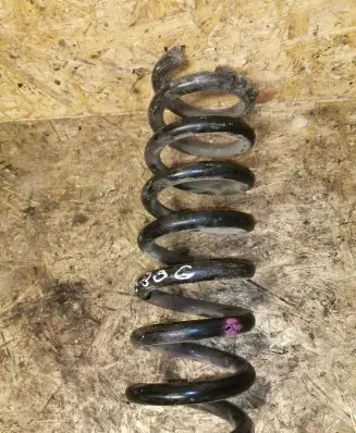 Mercedes-Benz C W204 Rear coil spring